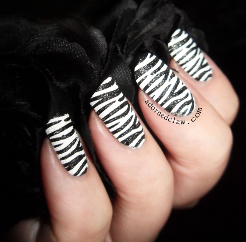 Textured Zebra Nails Moyou Pro 04