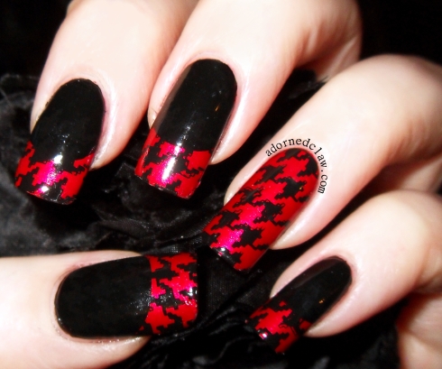 Red and Black Houndstooth Nail Art